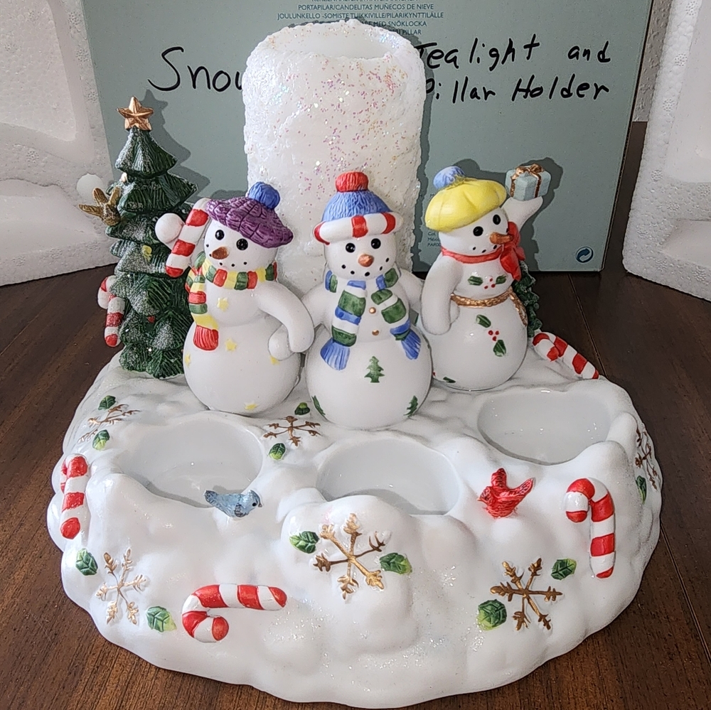 PartyLite Snowbell Tealight/Pillar Holder P7650